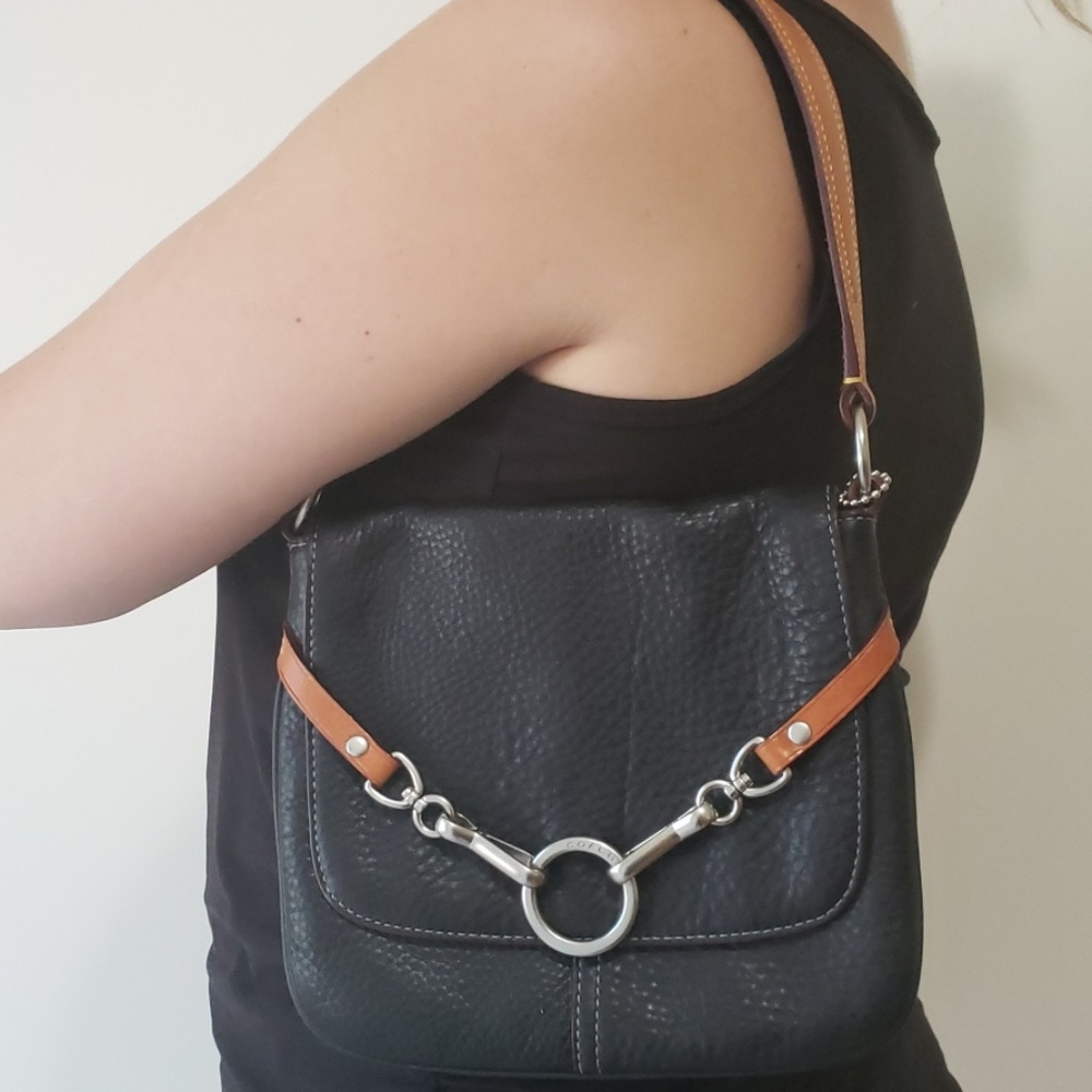 Small Coach shoulder bag